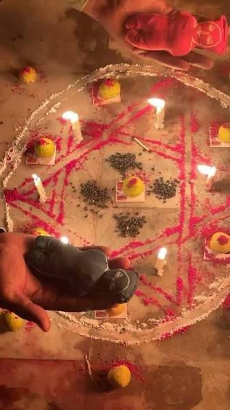 Guruji Hazari Lal Shastri, vashikaran specialist at Kamakhya Devi, Guwahati